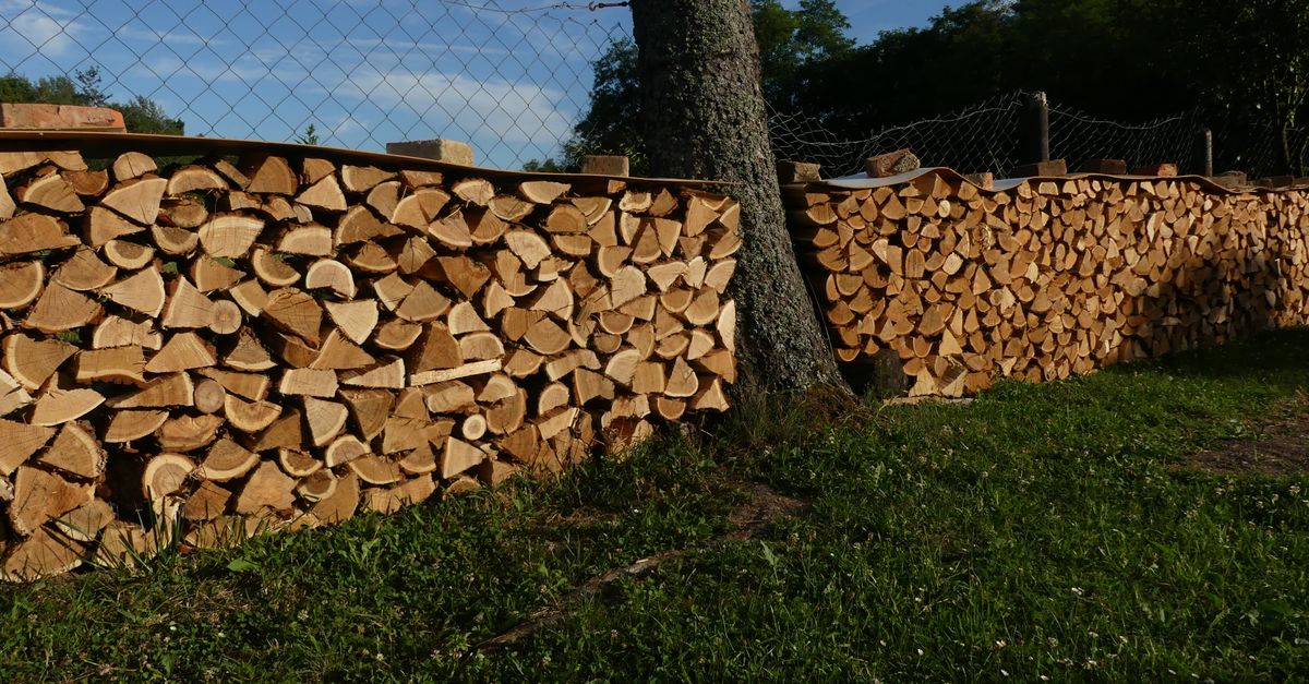 Ignoring Proper Fence Post Spacing Guidelines